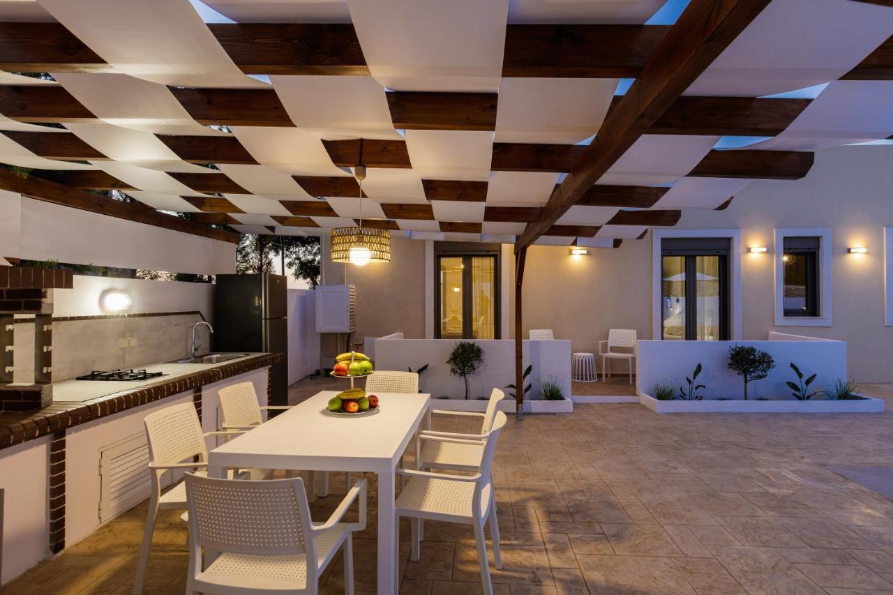 Aerin Villa, A Sublime Sanctuary, By Thinkvilla Roupai 외부 사진